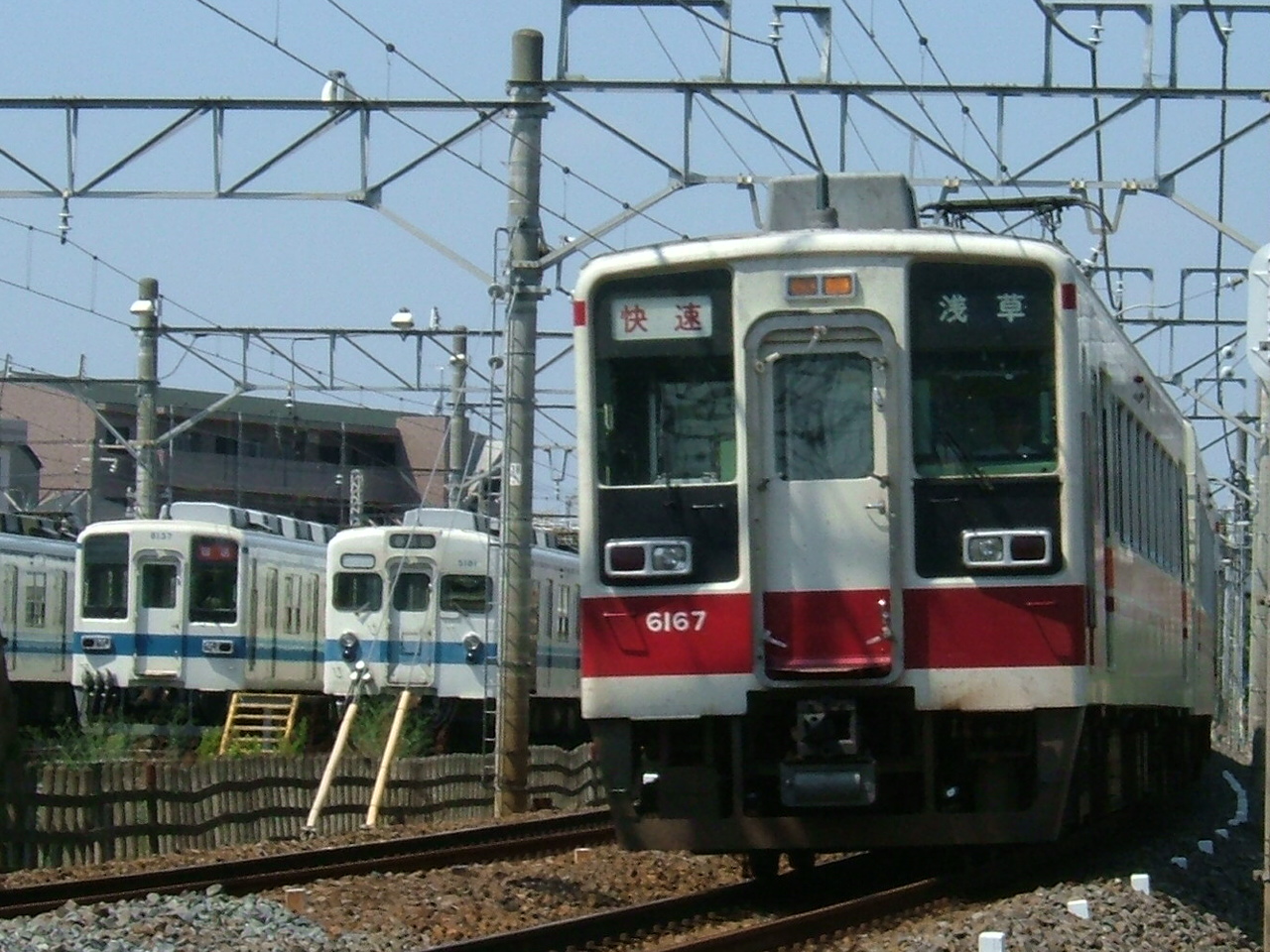 6167F